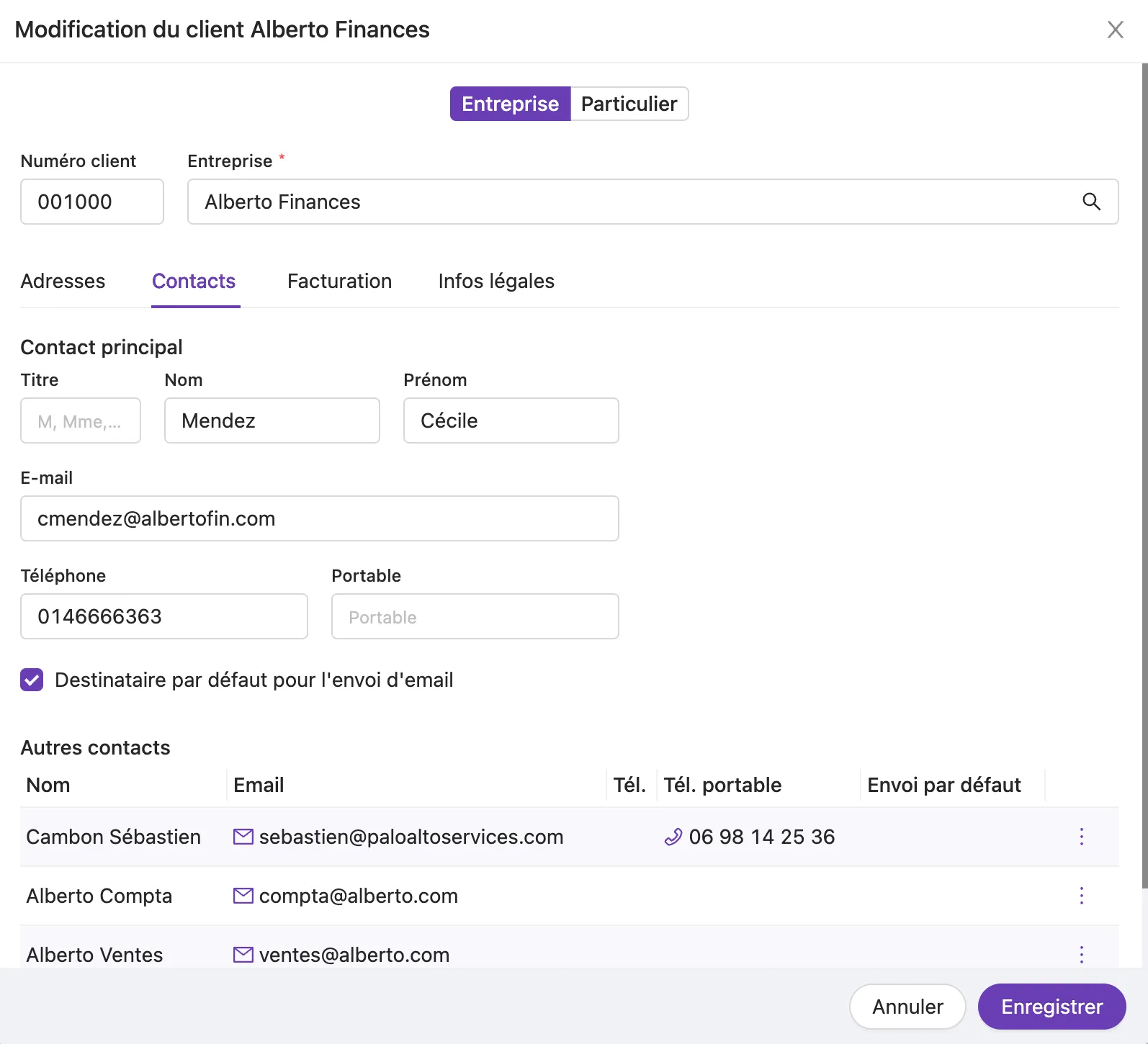 Multiples contacts pour un client